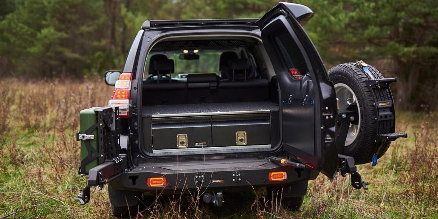 Niezbędnik off-roadowca: 10 akcesoriów, które warto mieć na wyprawie