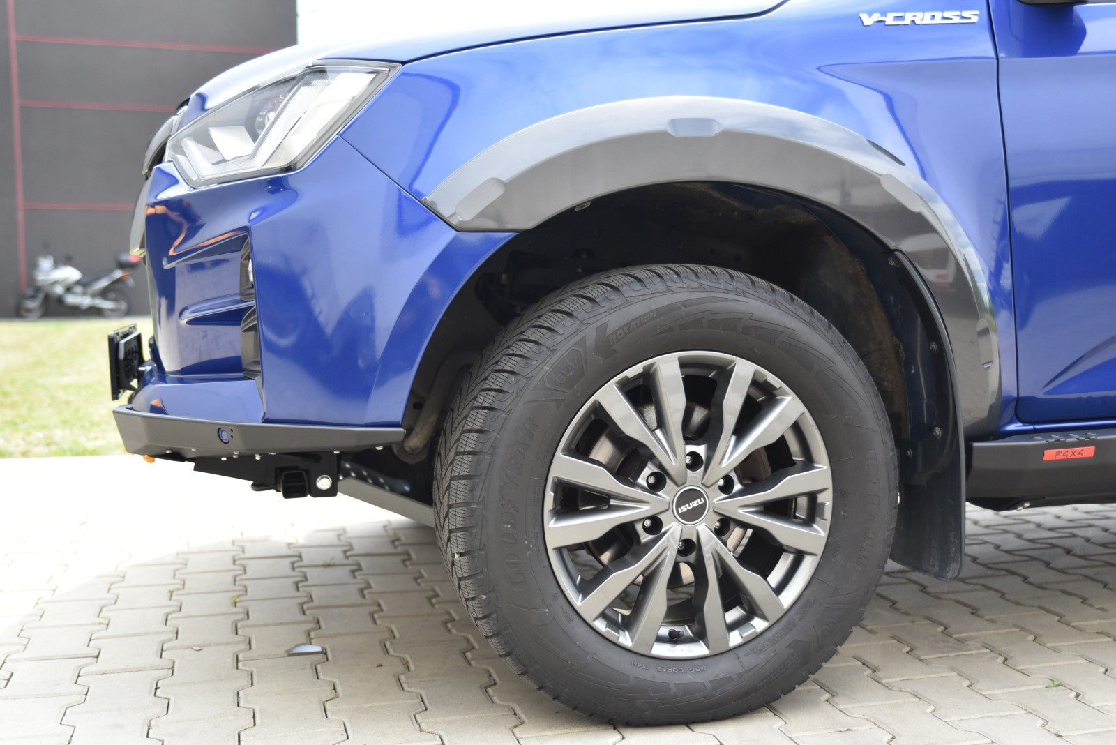 Zderzak przód wersja slim Isuzu D-MAX 2020-