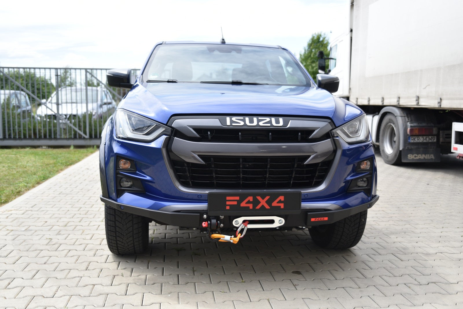 Zderzak przód wersja slim Isuzu D-MAX 2020-