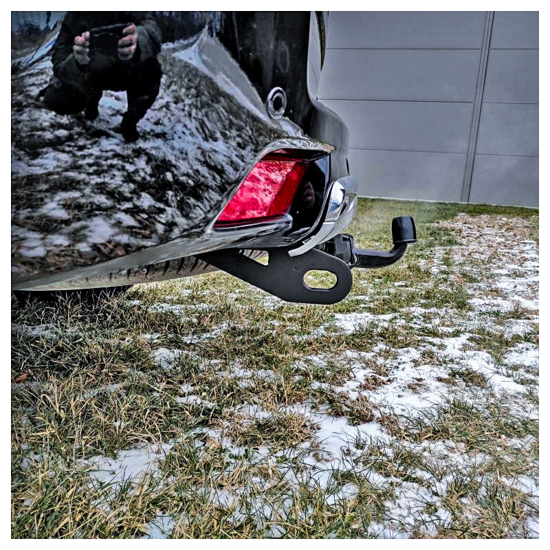 Mocowanie szekli do tylnego zderzaka Toyota LCJ150 2013-