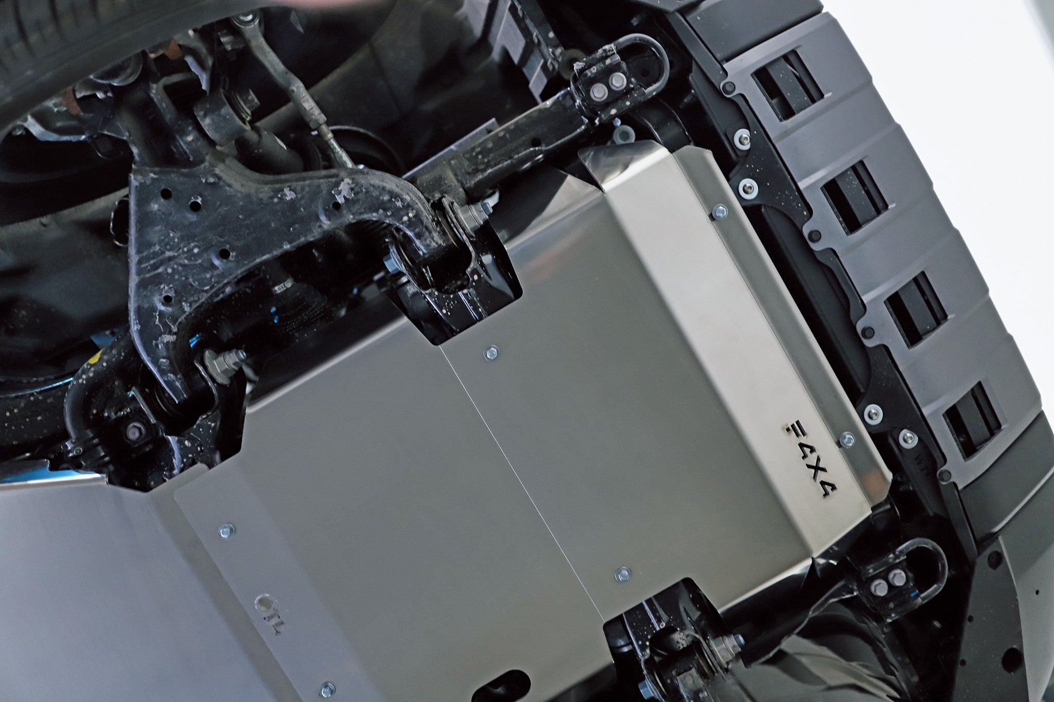 Osłona silnika Toyota LCJ250 2024-