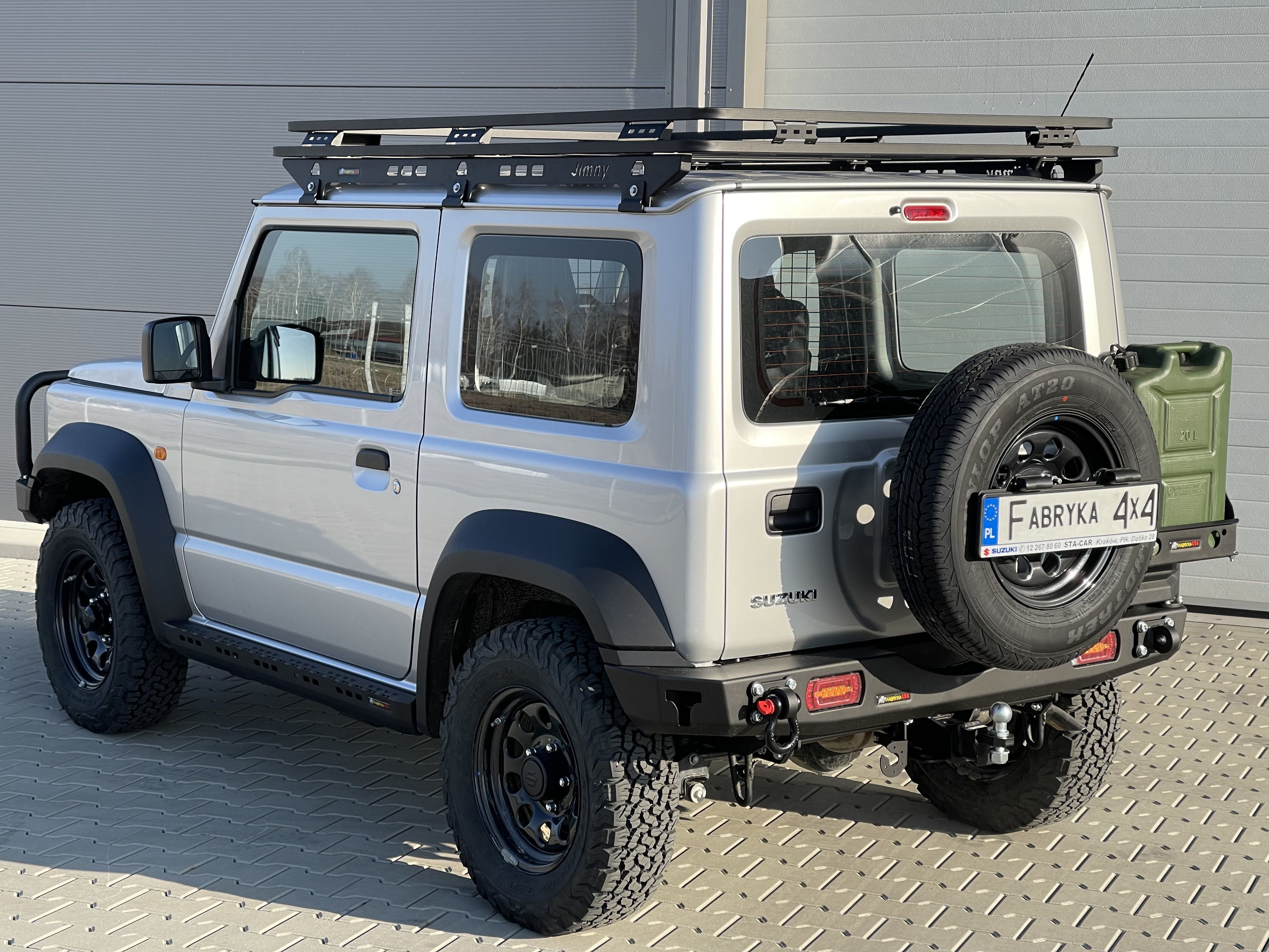 Zderzak tył z lampami LED Suzuki Jimny IV 2018-