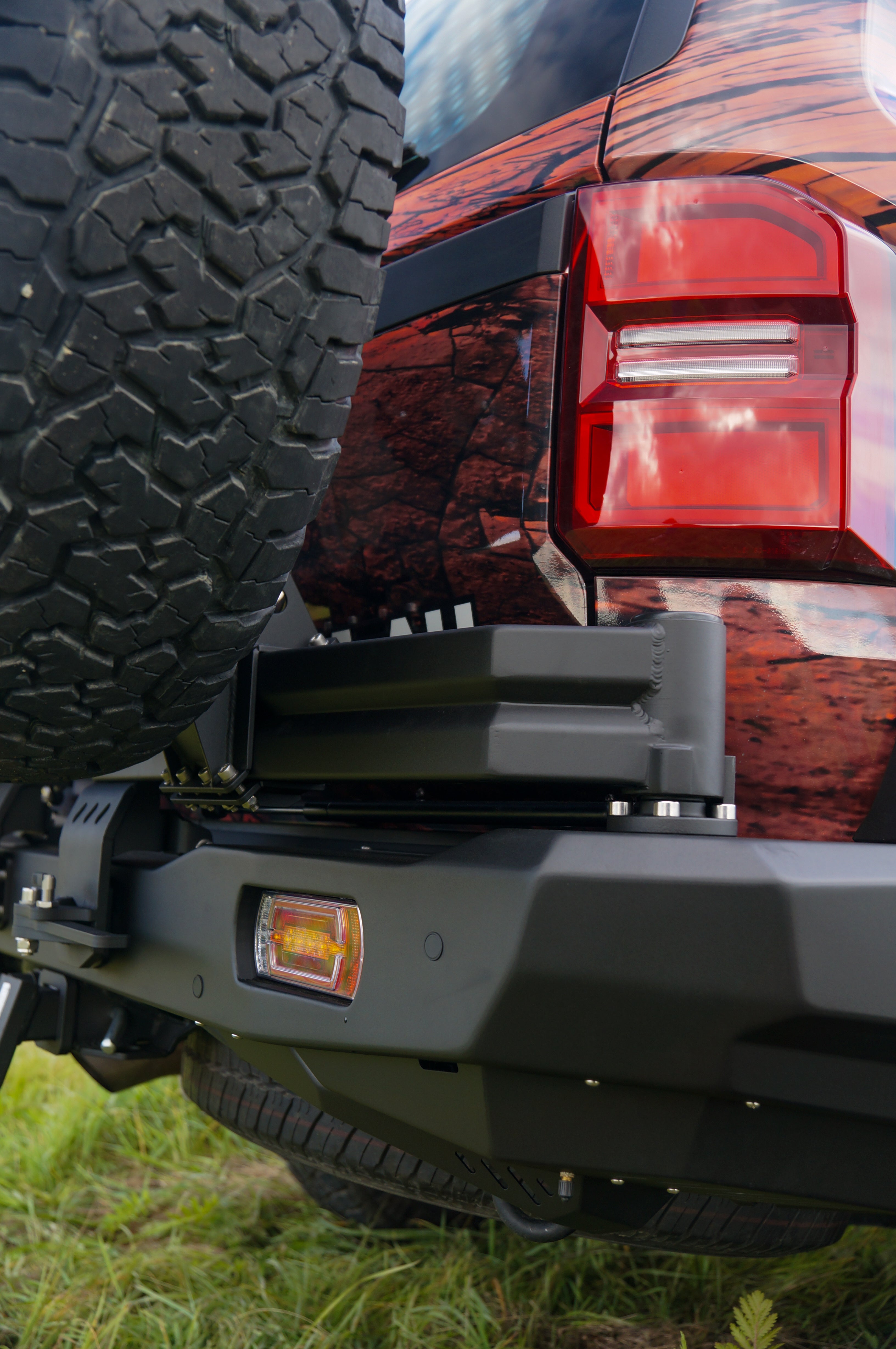 Mocowanie modułowe prawe Toyota LCJ250 2024-