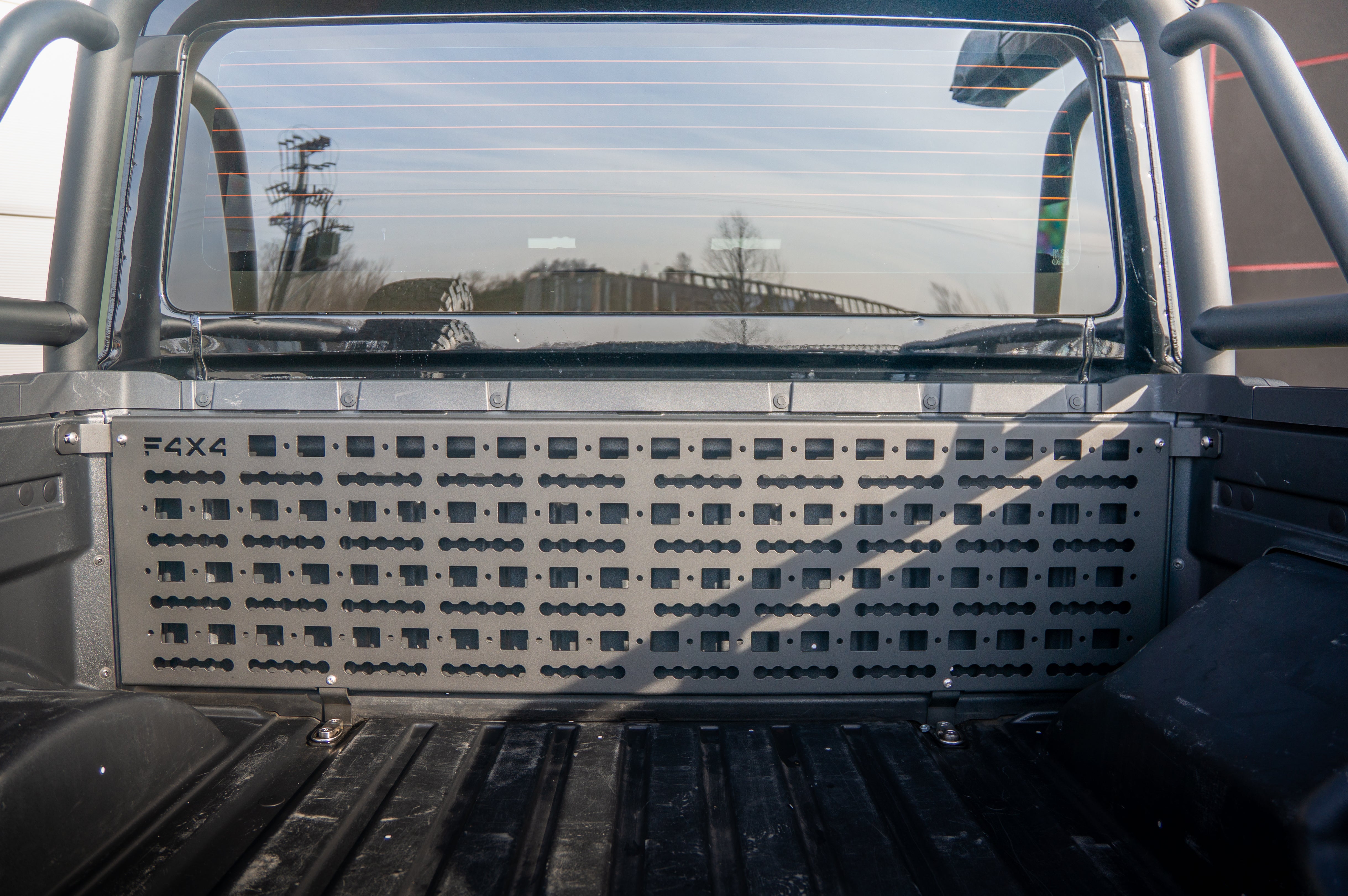 Bed panel Ineos Grenadier Quartermaster 3.0B 2023-