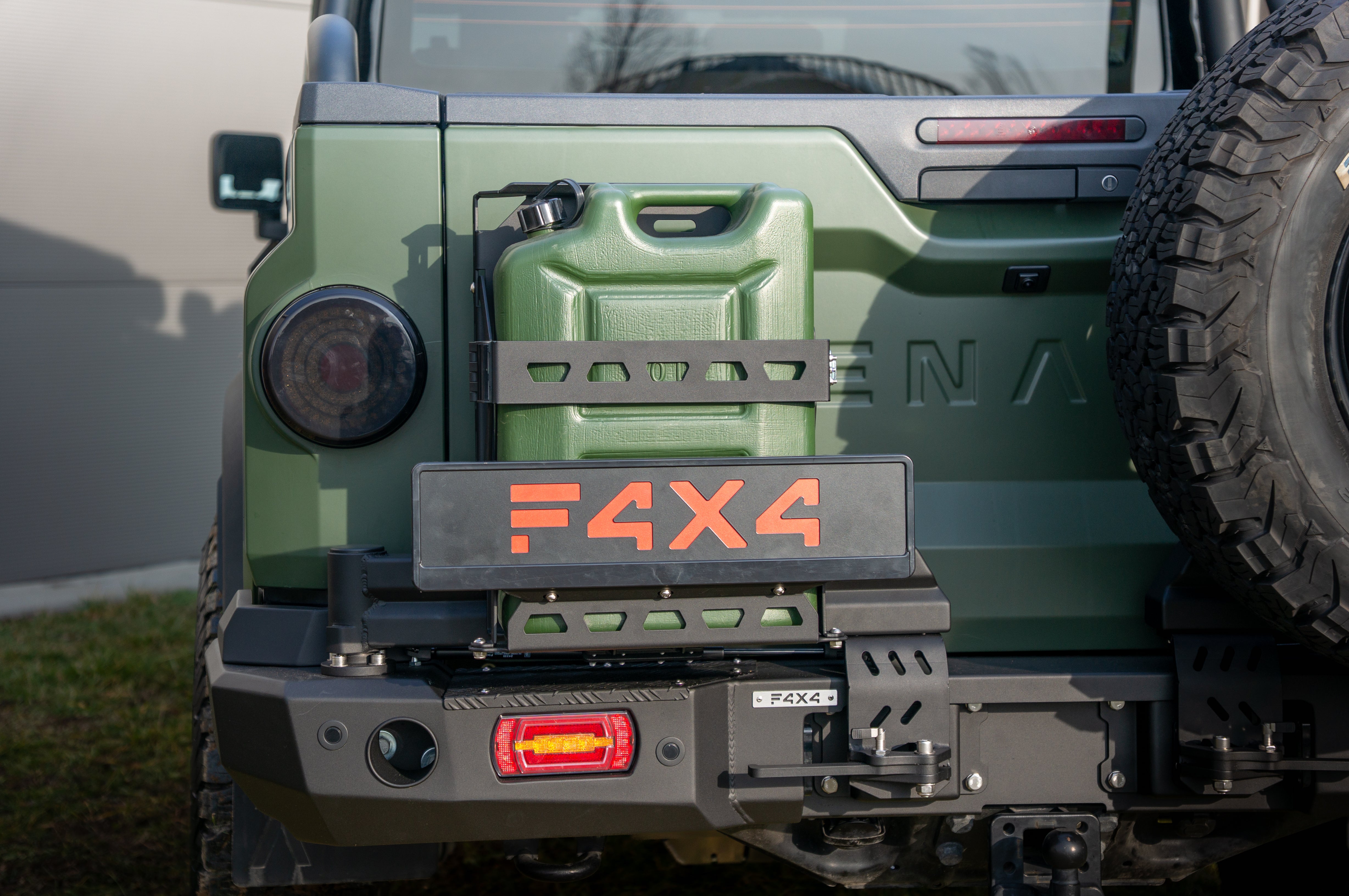 Mocowanie modulowe lewe Ineos Grenadier Quartermaster 3.0B 2023-