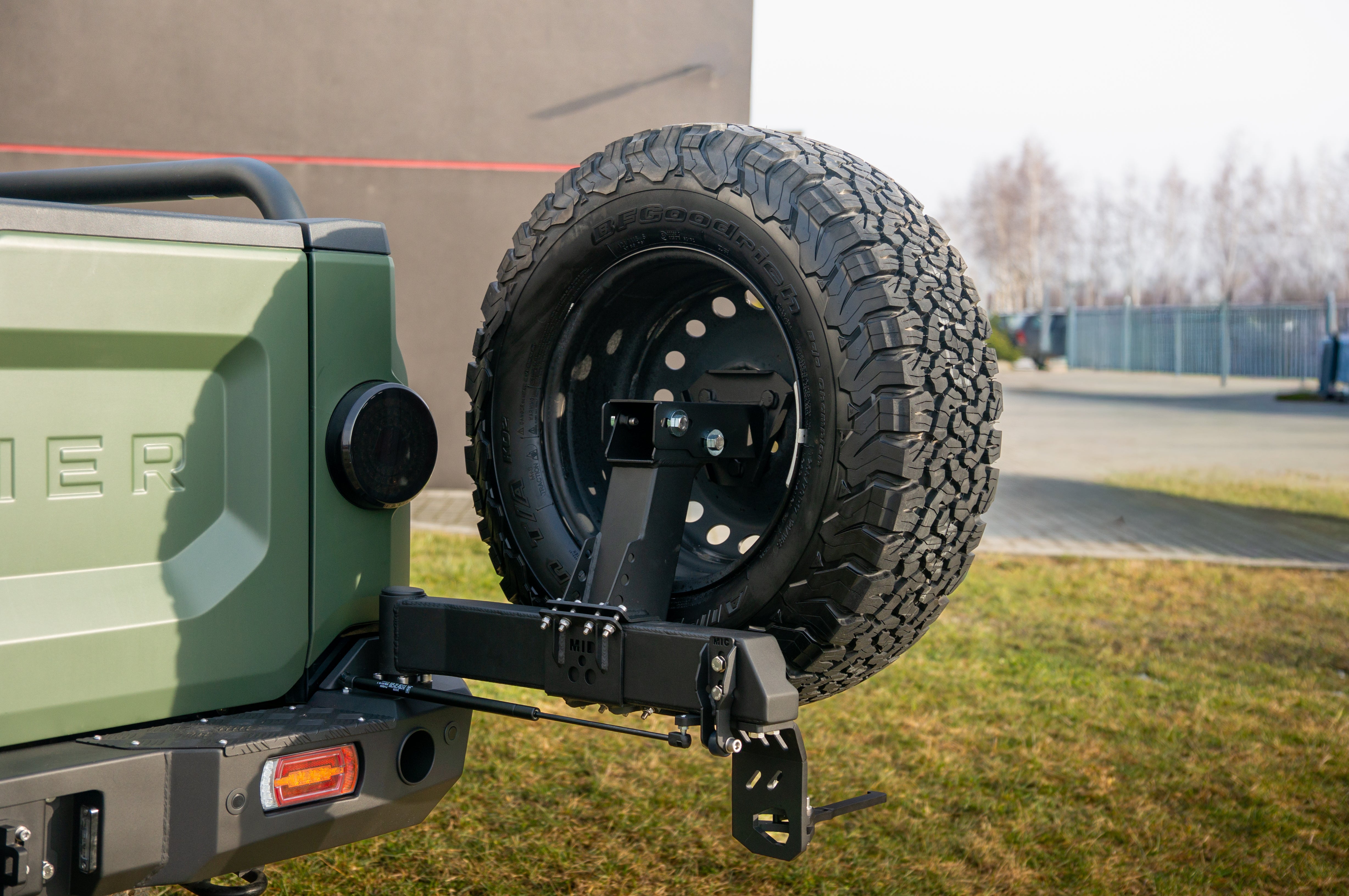 Modulare Befestigung rechts Ineos Grenadier Quartermaster 3.0B 2023-
