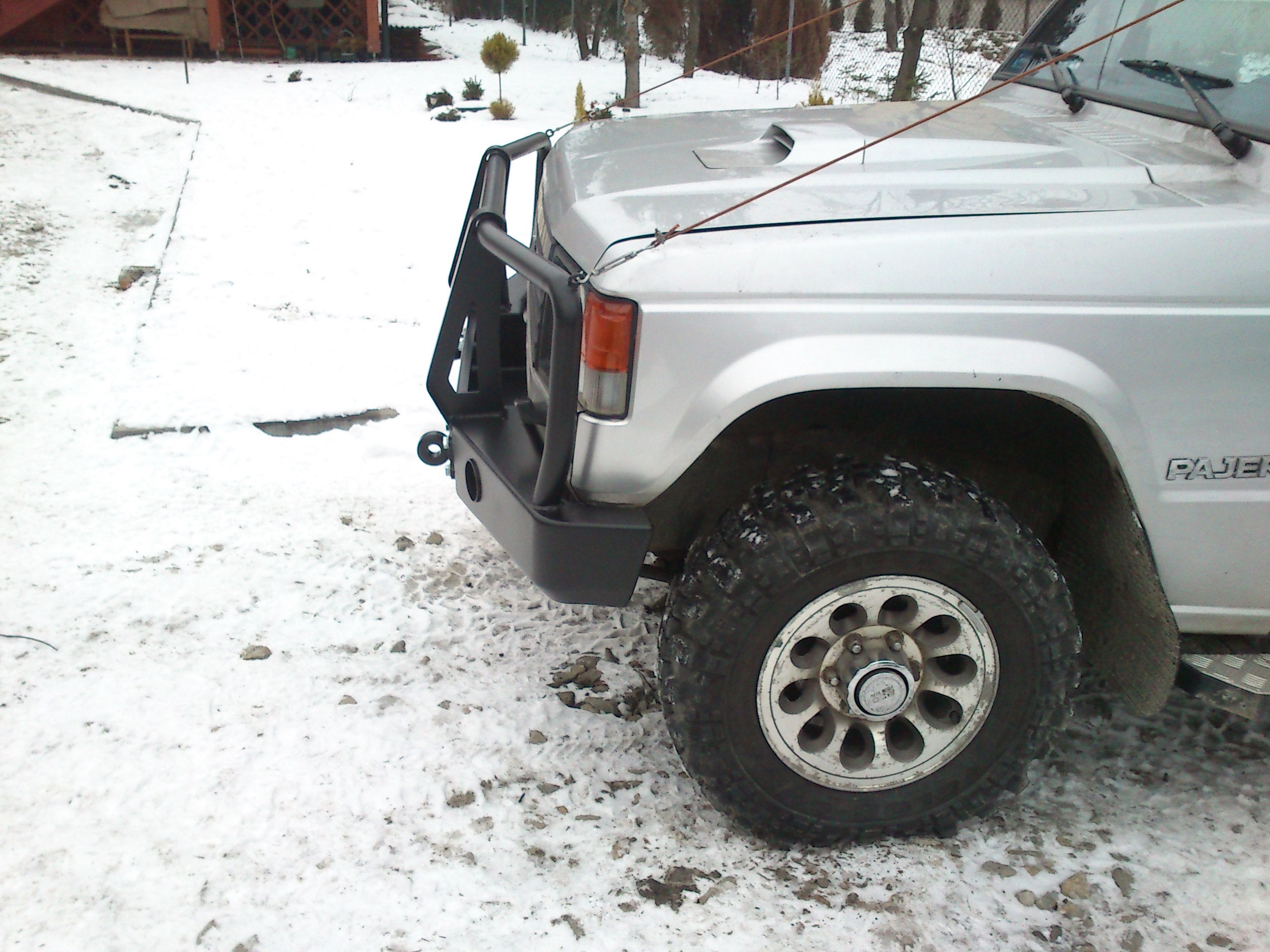 Bullbar do zderzaka Pajero I 82-91