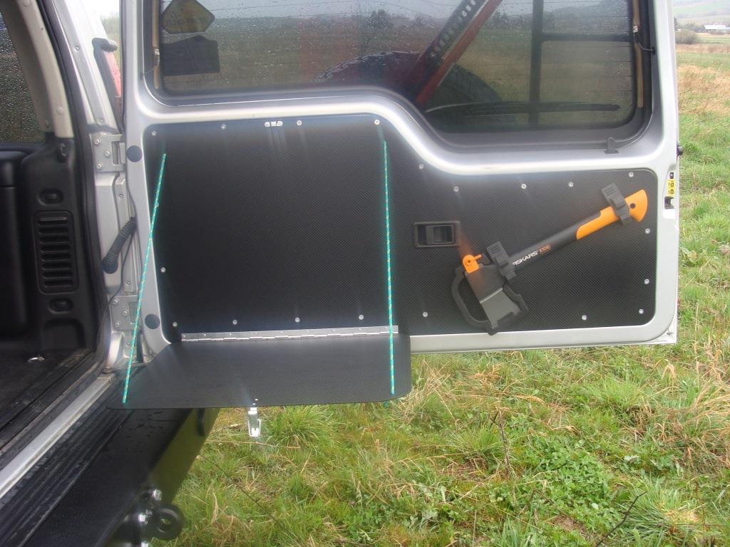 Tisch für Hecktür Land Rover Discovery II