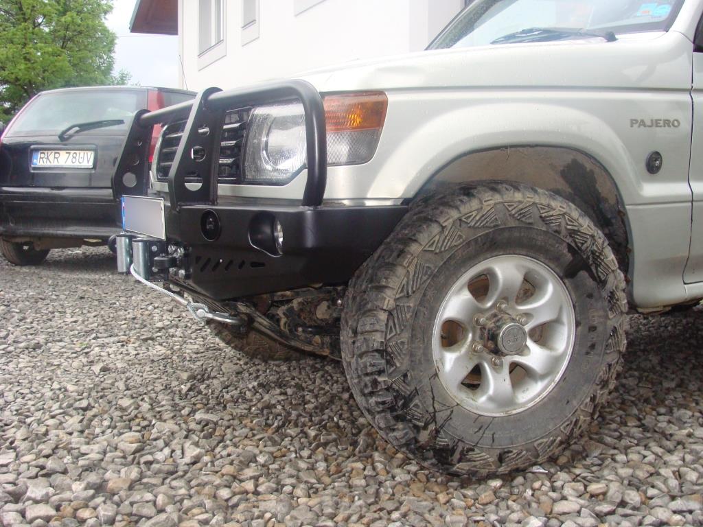 Front bumper Mitsubishi Pajero II 91-99 version with wide fenders V33