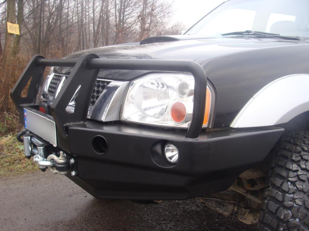 Zderzak przód Nissan NP300 / Navara D22 01-04