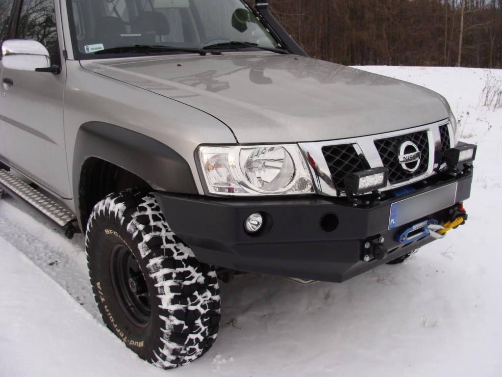 Stoßfänger vorne Nissan GU4