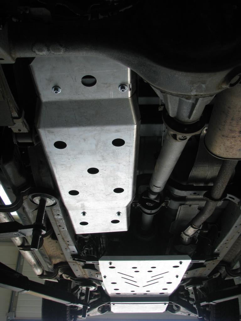 Osłona zbiornika paliwa aluminiowa Ford Ranger T6 11-15 2.2 diesel/ 15-19 3.2 diesel/ 19-23 2.0 diesel