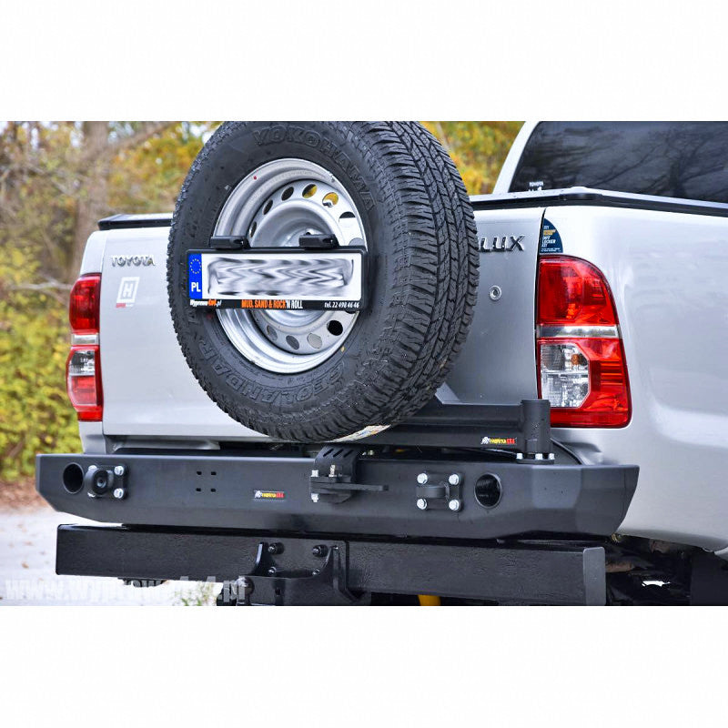 Mocowanie koła zapasowego Toyota Hilux 05-15