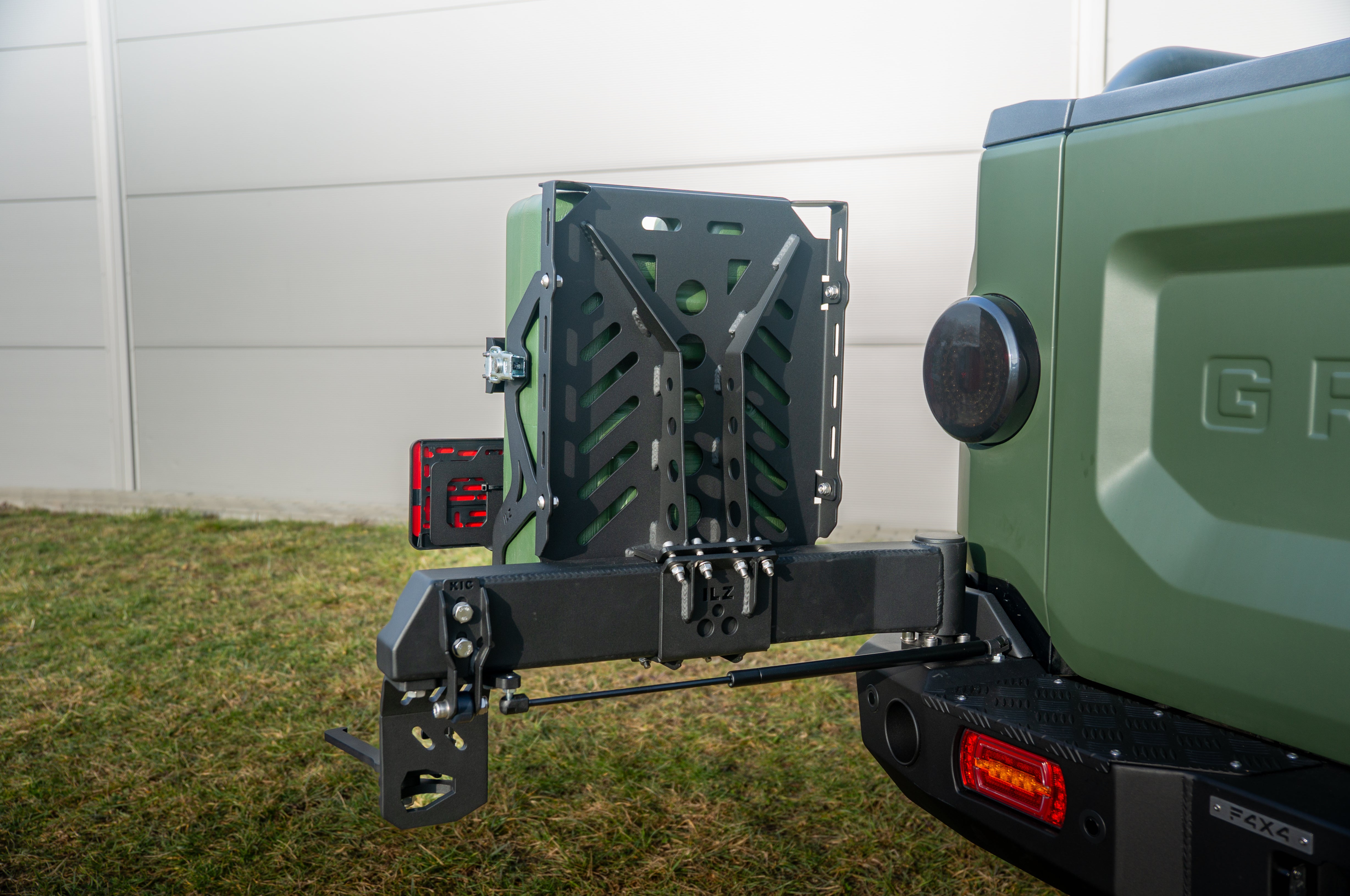 Left Modular Mount Ineos Grenadier Quartermaster 3.0B 2023-