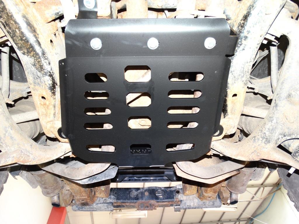 Osłona stalowa tylnego mostu Land Rover Discovery III