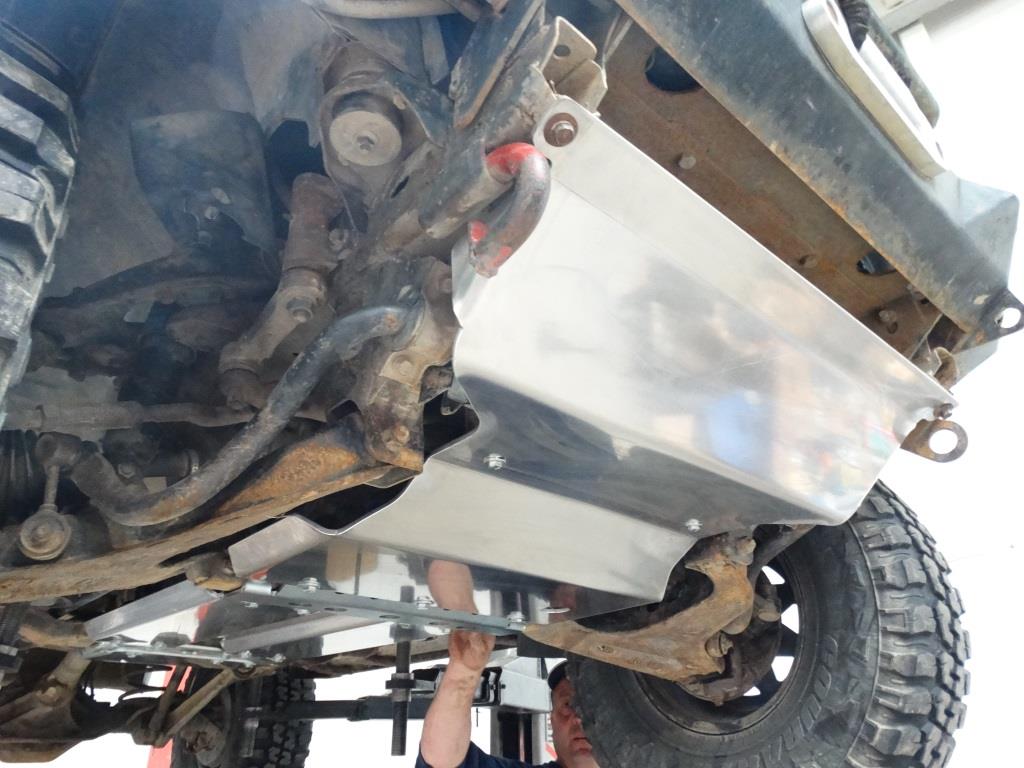 Motorschutz 2.8 Diesel manuell für F4X4 Stoßstange Mitsubishi Pajero II 91-99
