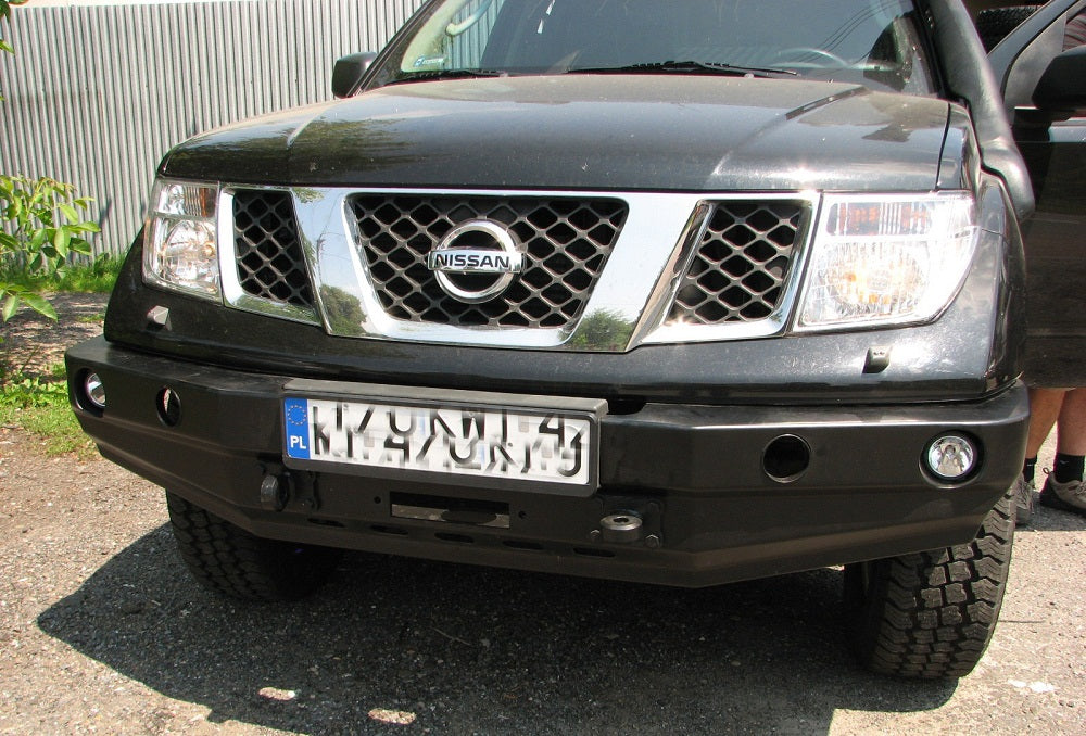 Nissan Pathfinder / Navara D40 05-10  front bumper